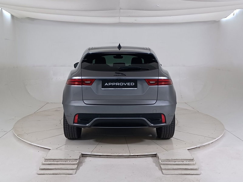 Jaguar E-Pace usata a Torino (7)