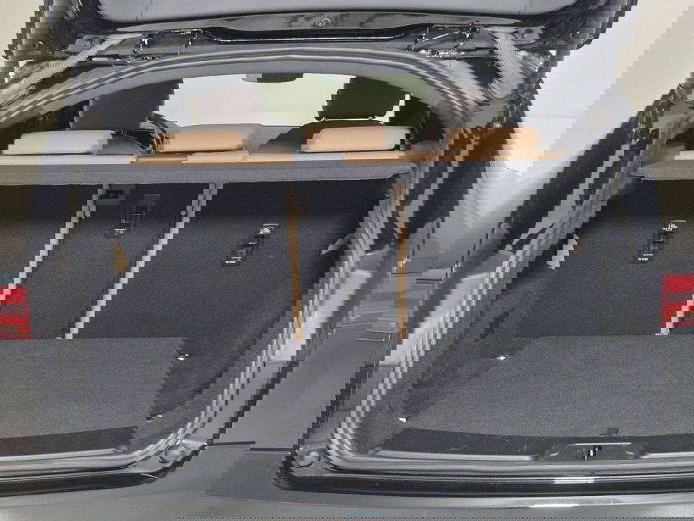 Jaguar E-Pace usata a Torino (13)