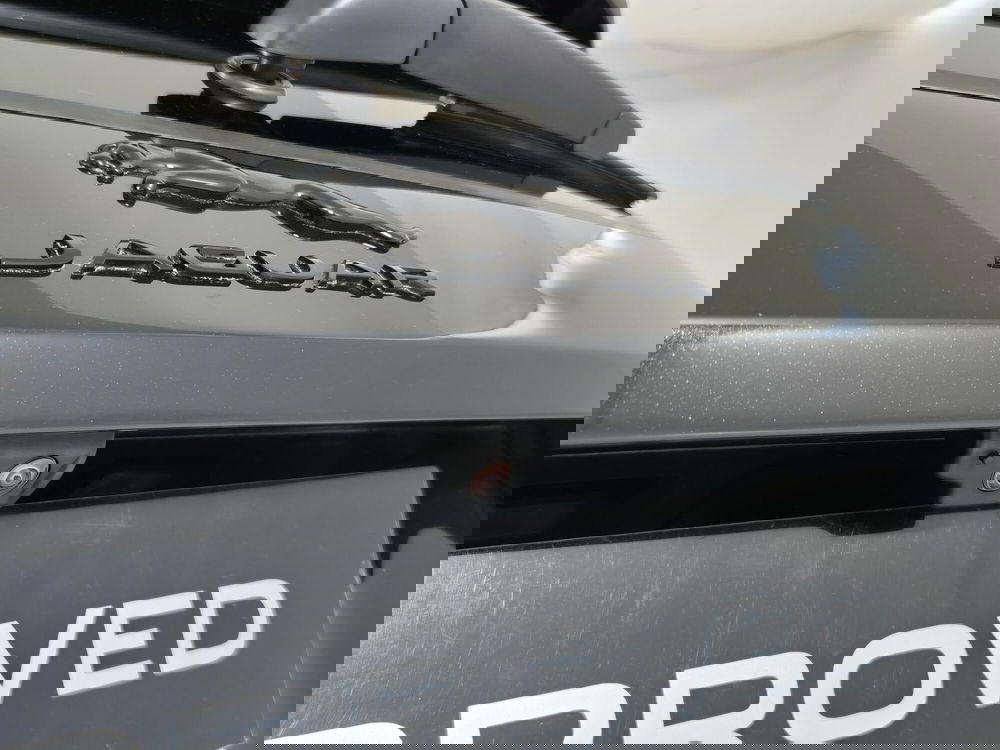 Jaguar E-Pace usata a Torino (18)