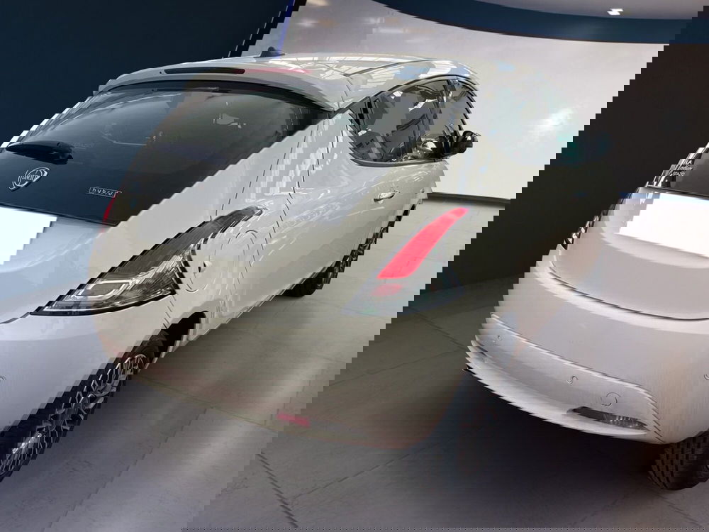 Lancia Ypsilon usata a Torino (6)