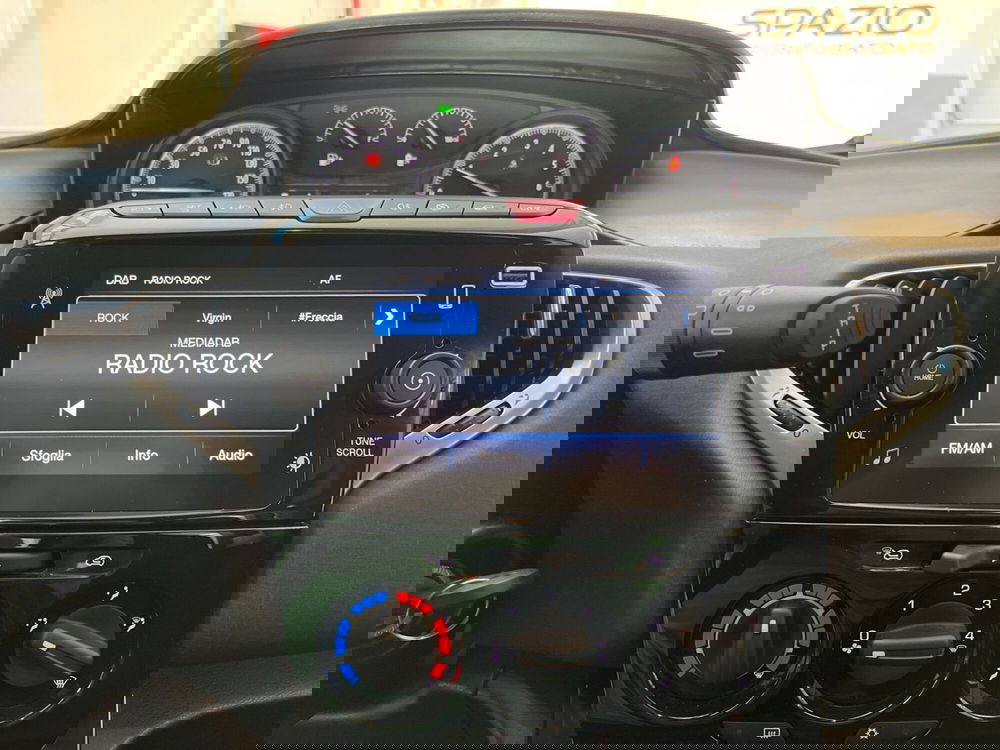 Lancia Ypsilon usata a Torino (12)