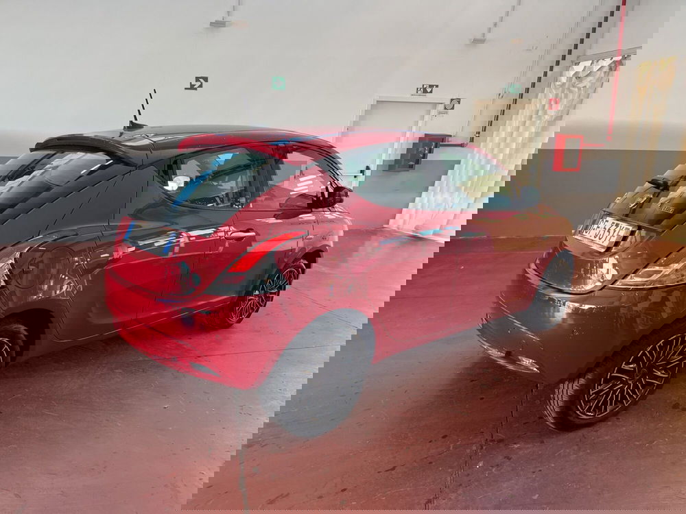 Lancia Ypsilon usata a Torino (4)