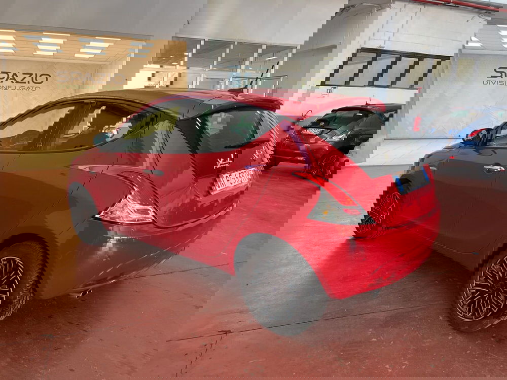 Lancia Ypsilon usata a Torino (6)