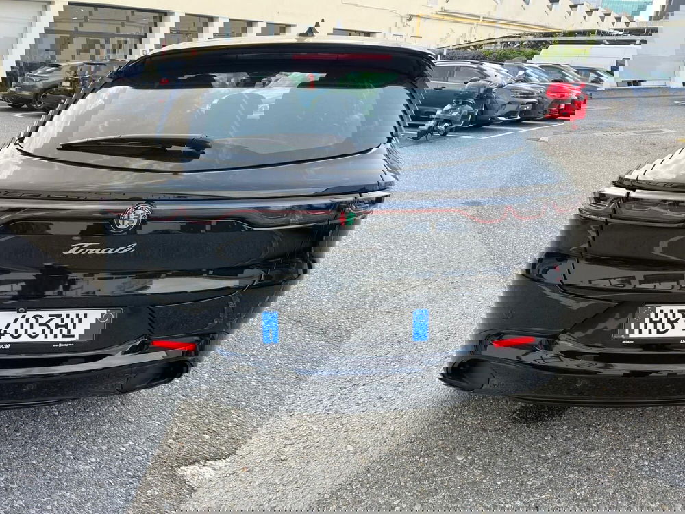 Alfa Romeo Tonale nuova a Milano (8)