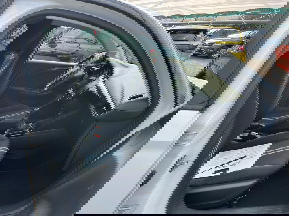 Opel Corsa usata a Milano (12)