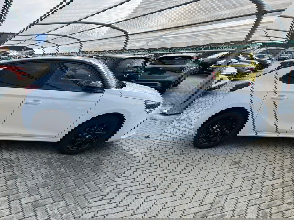 Opel Corsa usata a Milano (4)