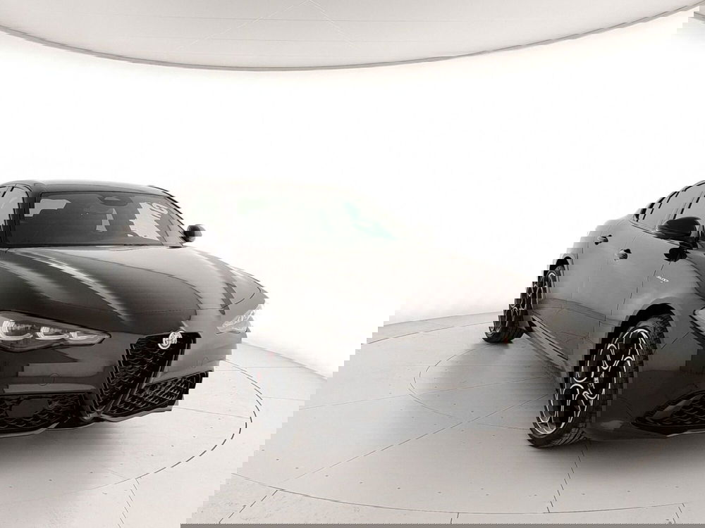 Alfa Romeo Giulia nuova a Caserta