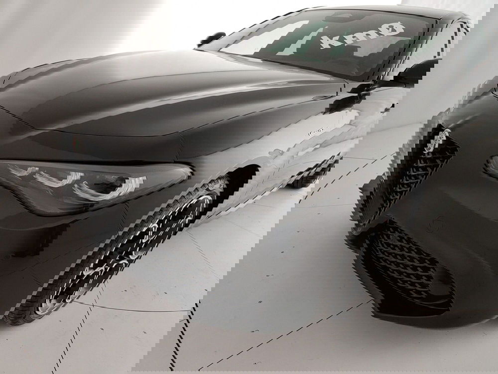 Alfa Romeo Giulia nuova a Caserta (14)