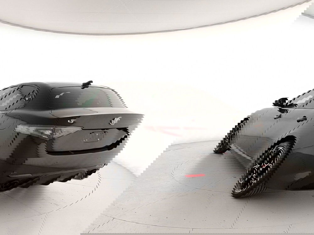 Alfa Romeo Giulia nuova a Caserta (4)