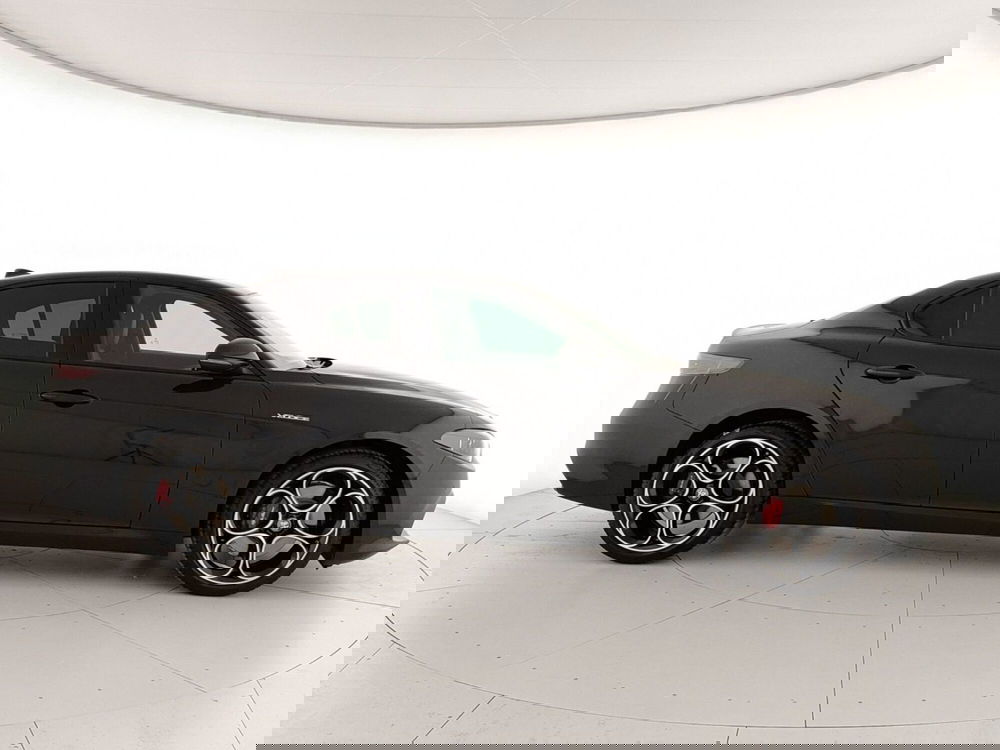 Alfa Romeo Giulia nuova a Caserta (7)