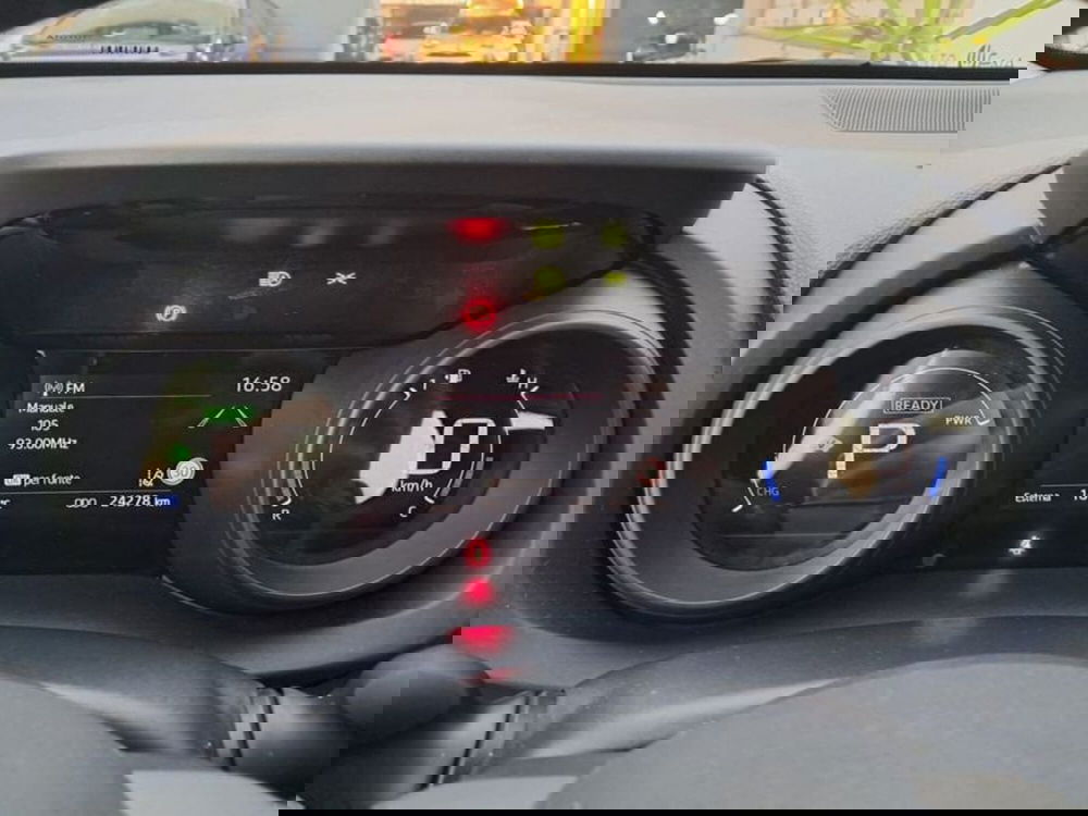 Toyota Yaris Cross usata a Cagliari (19)