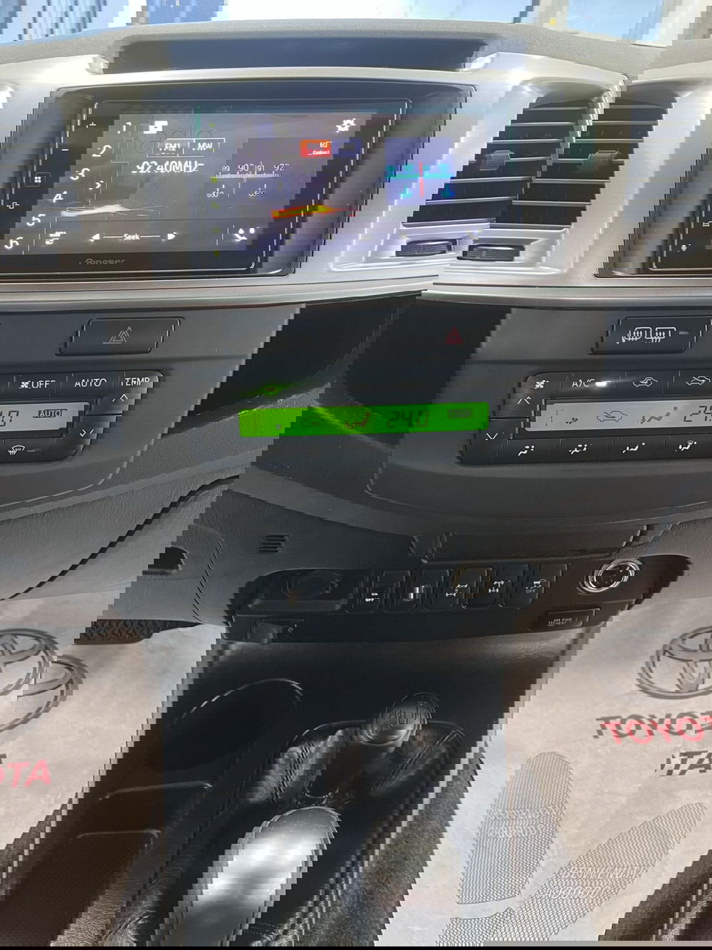 Toyota Hilux usata a Prato (13)