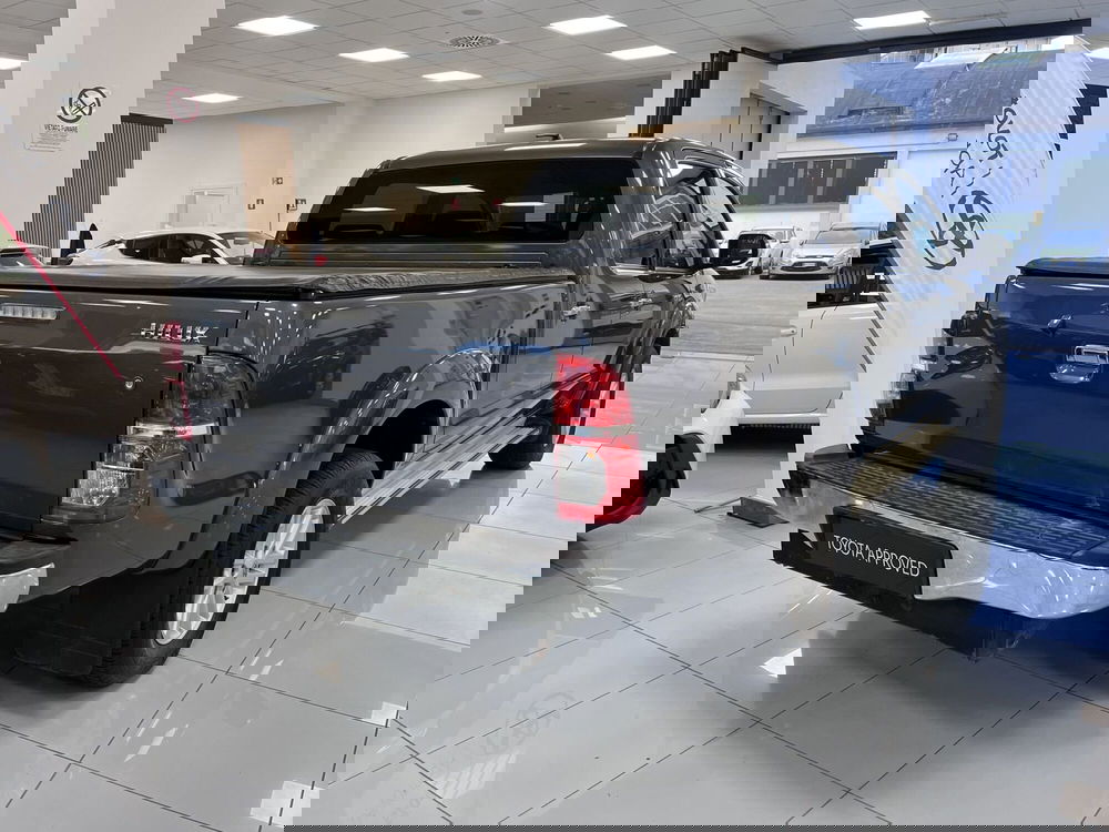 Toyota Hilux usata a Prato (4)