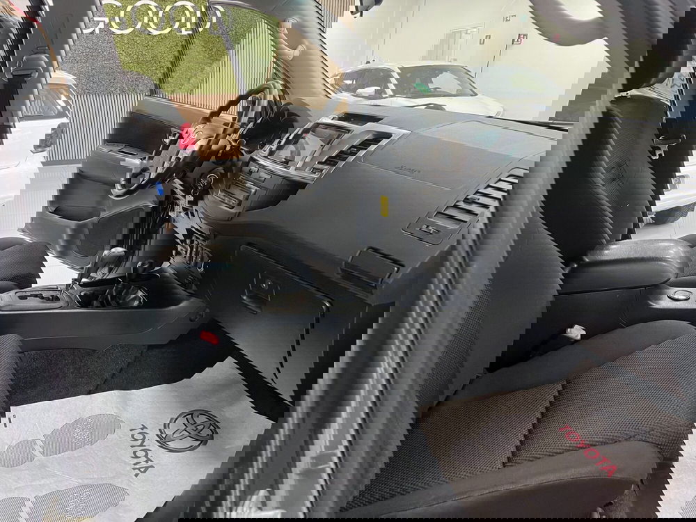 Toyota Hilux usata a Prato (9)