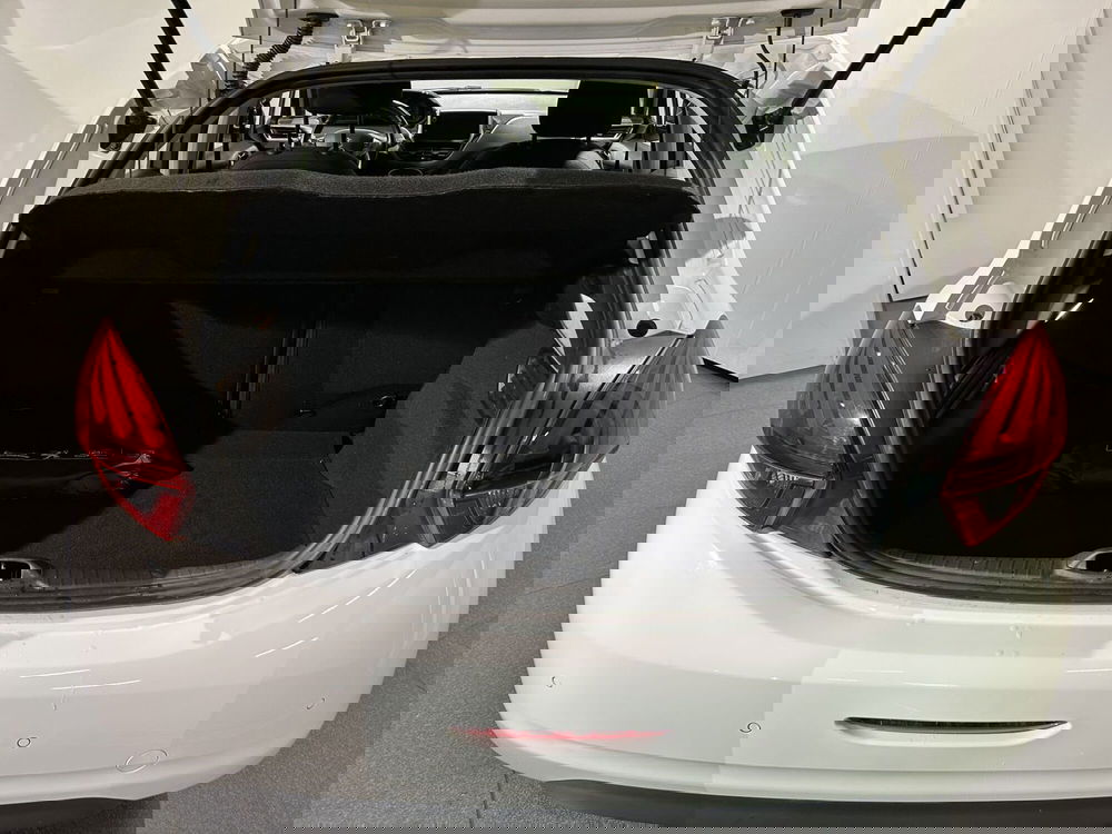 Peugeot 208 usata a Milano (6)