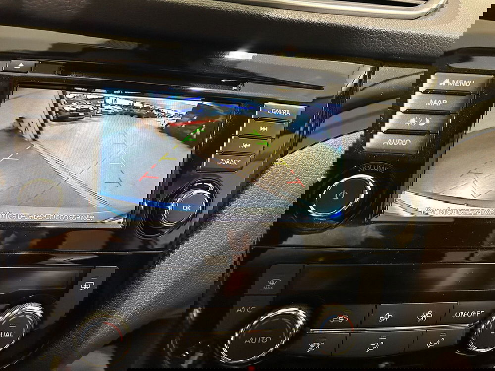 Nissan Qashqai usata a Milano (12)