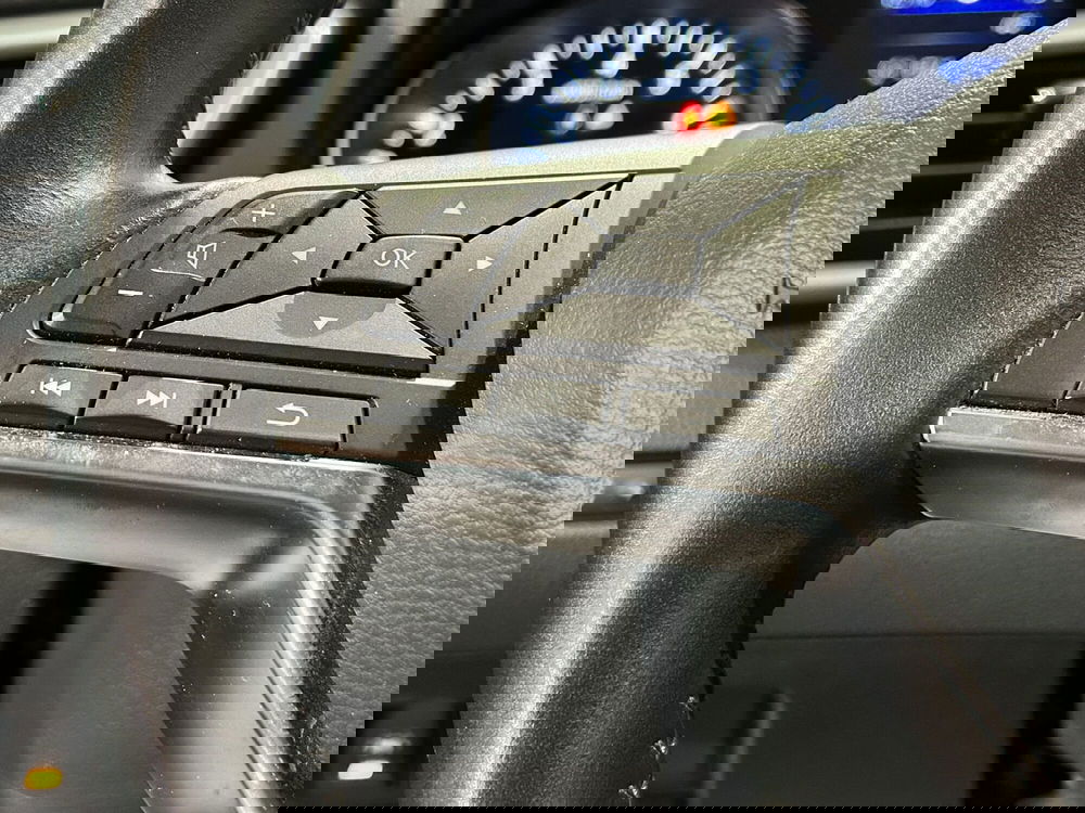 Nissan Qashqai usata a Milano (17)