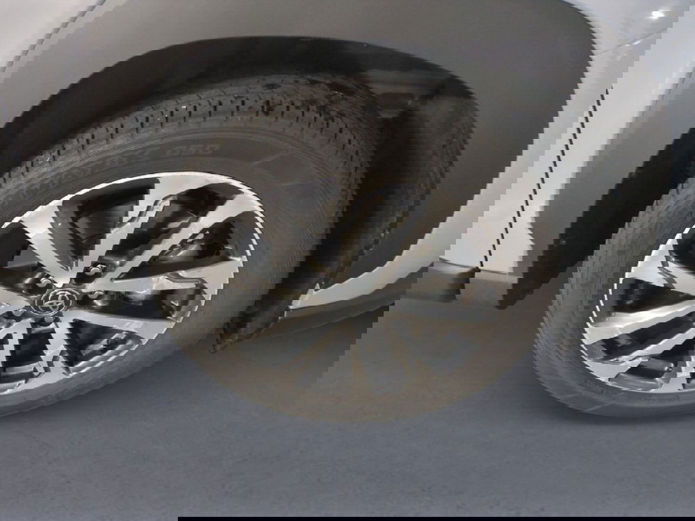 Toyota Corolla Cross Hybrid usata a Milano (10)