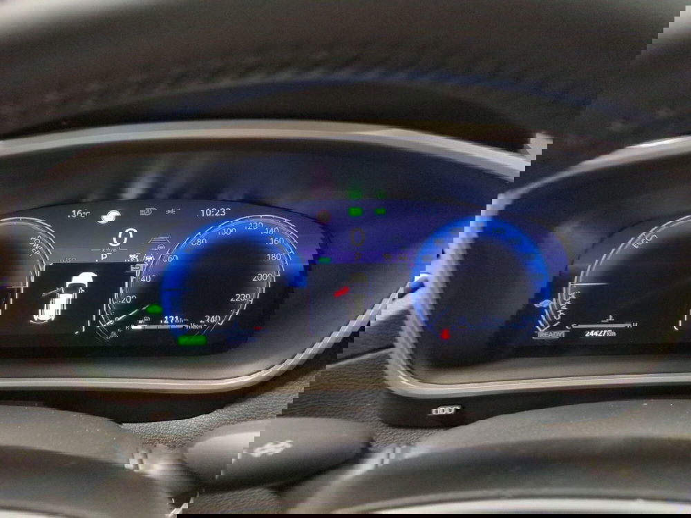 Toyota Corolla Cross Hybrid usata a Milano (15)