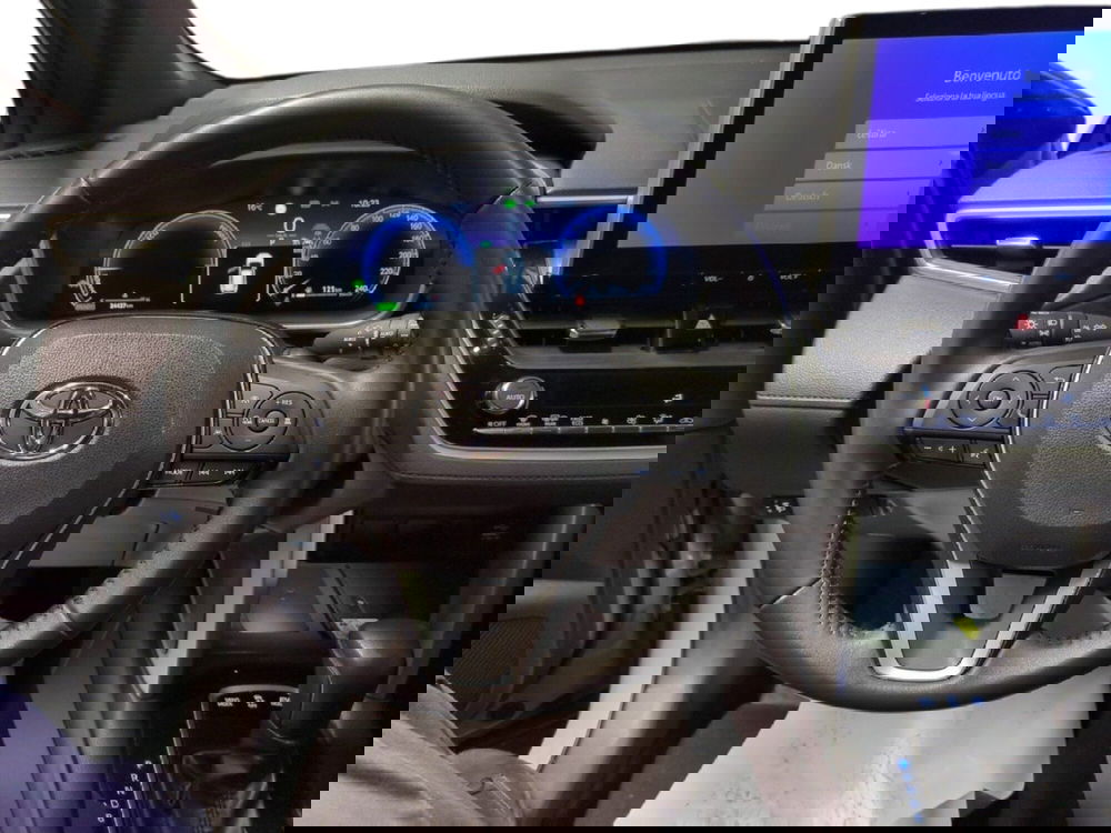 Toyota Corolla Cross Hybrid usata a Milano (16)