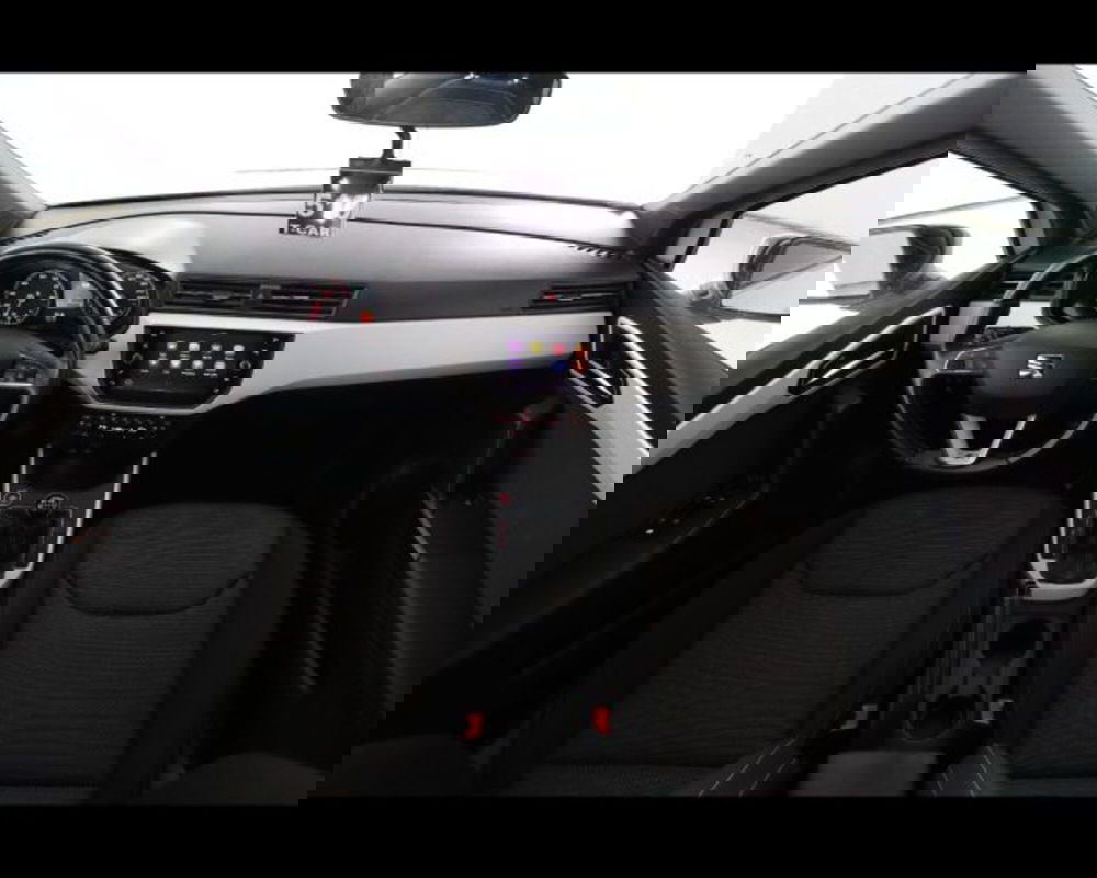 SEAT Arona usata a Bologna (13)