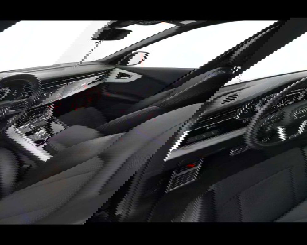 Audi Q8 usata a Bologna (9)