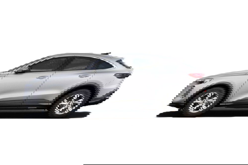 Audi Q5 Sportback nuova a Chieti (4)