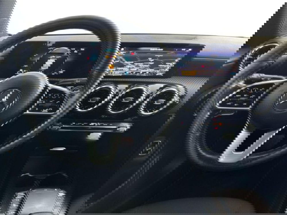 Mercedes-Benz CLA Shooting Brake usata a Bologna (13)