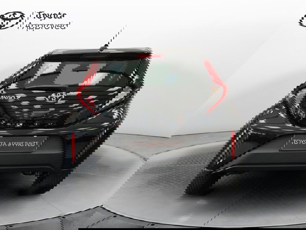 Toyota Aygo X usata a Frosinone (4)