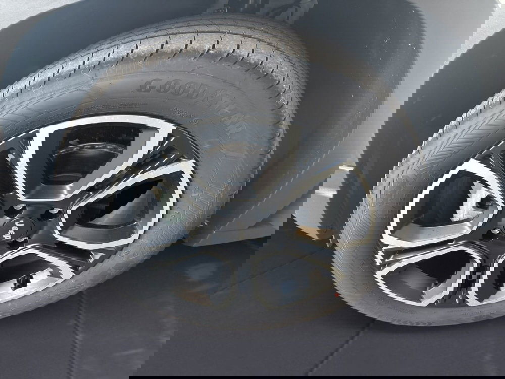 Jeep Avenger nuova a Agrigento (15)