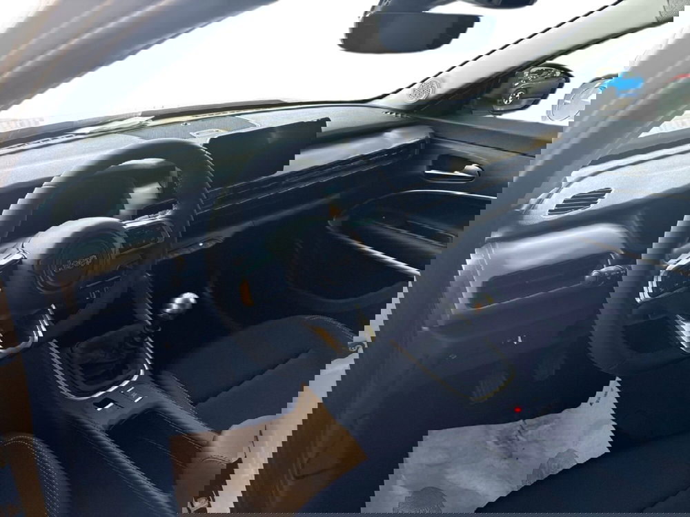 Jeep Avenger nuova a Agrigento (18)