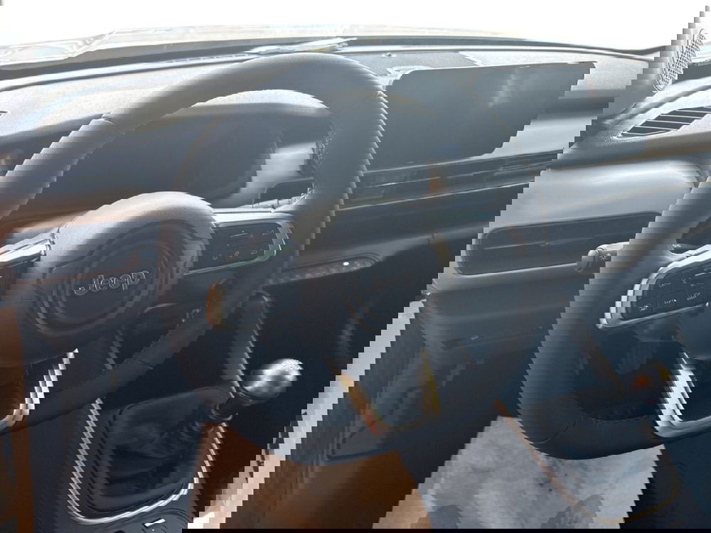 Jeep Avenger nuova a Agrigento (20)