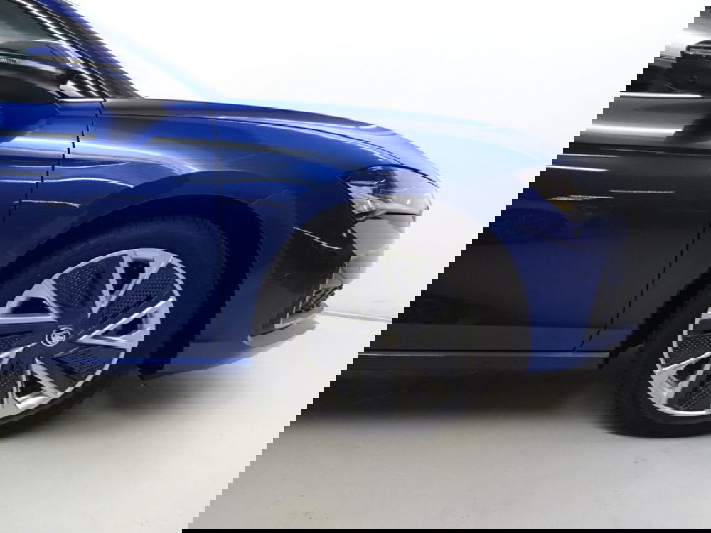 Skoda Superb nuova a Como (9)