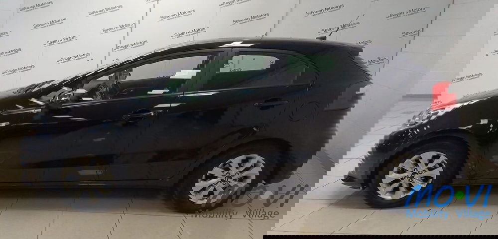 Kia Rio usata a Torino (12)