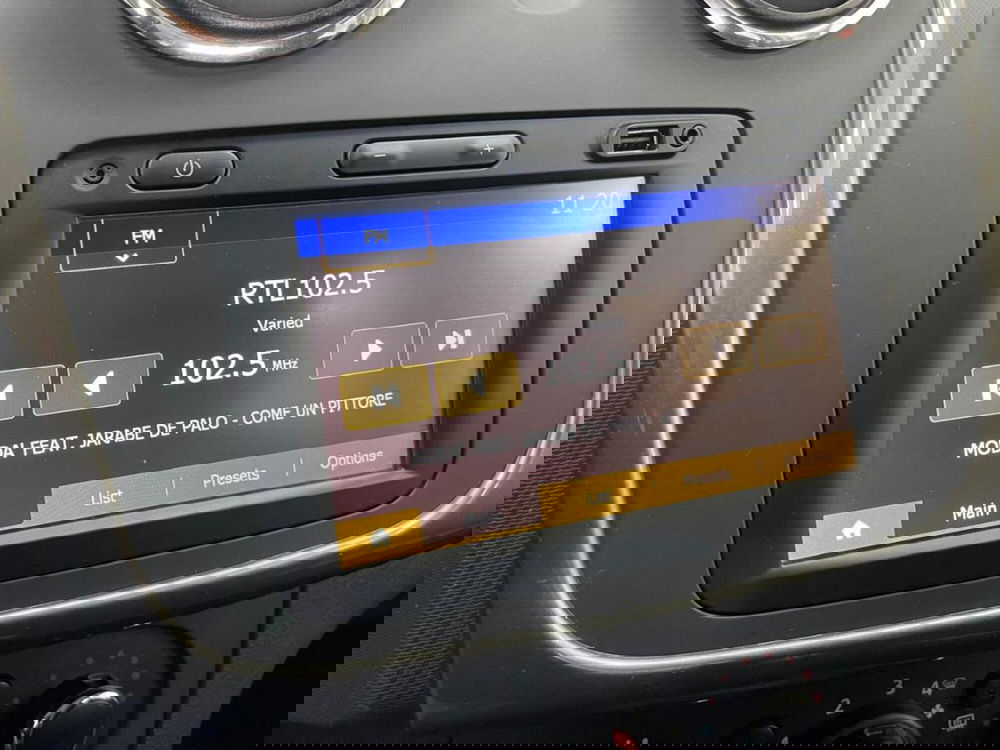 Dacia Sandero usata a Como (12)