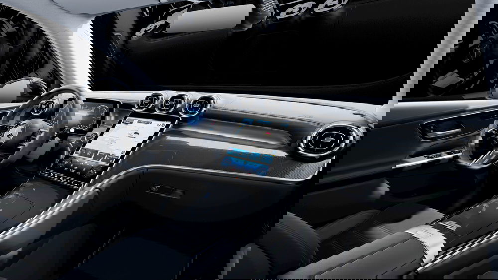 Mercedes-Benz GLC nuova a Milano (5)