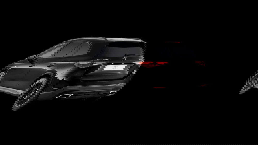 Mercedes-Benz GLC nuova a Milano (3)