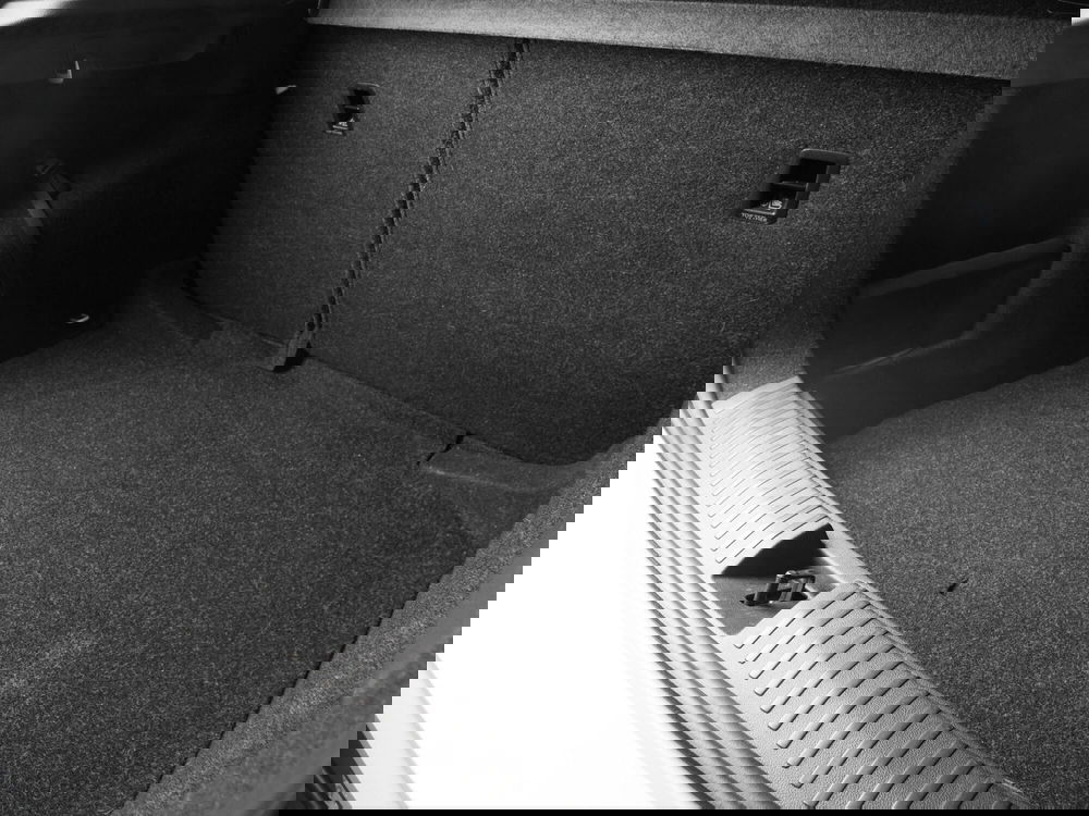 Skoda Kamiq usata a Padova (13)