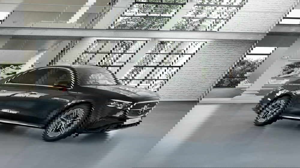 Mercedes-Benz Classe E nuova a Chieti (6)