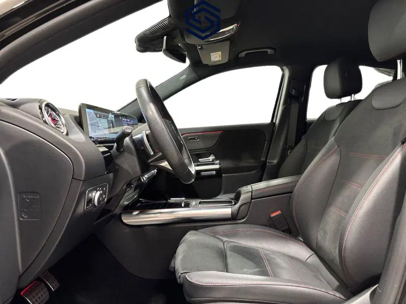 Mercedes-Benz GLA SUV usata a Cagliari (10)