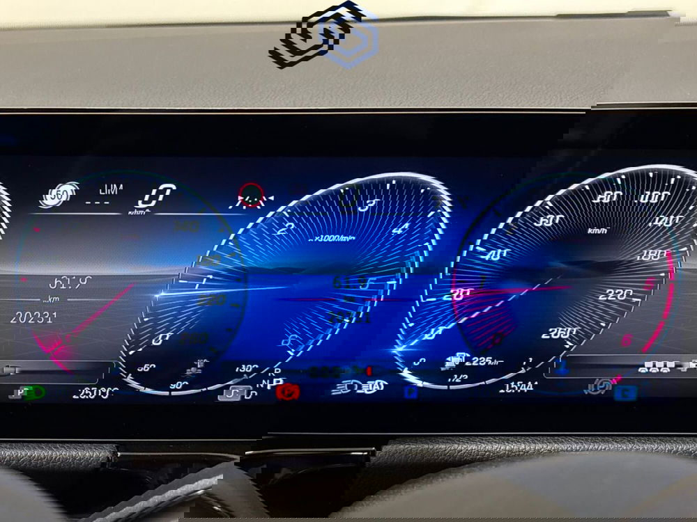 Mercedes-Benz GLA SUV usata a Cagliari (13)