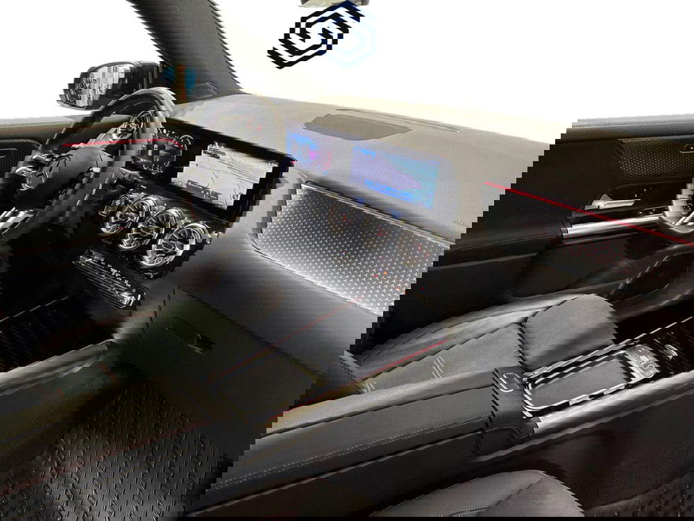 Mercedes-Benz GLA SUV usata a Cagliari (15)