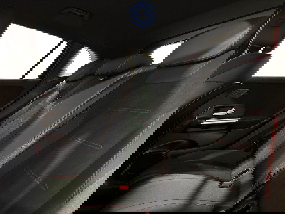 Mercedes-Benz GLA SUV usata a Cagliari (16)