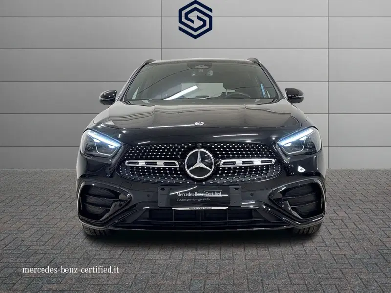 Mercedes-Benz GLA SUV usata a Cagliari (2)