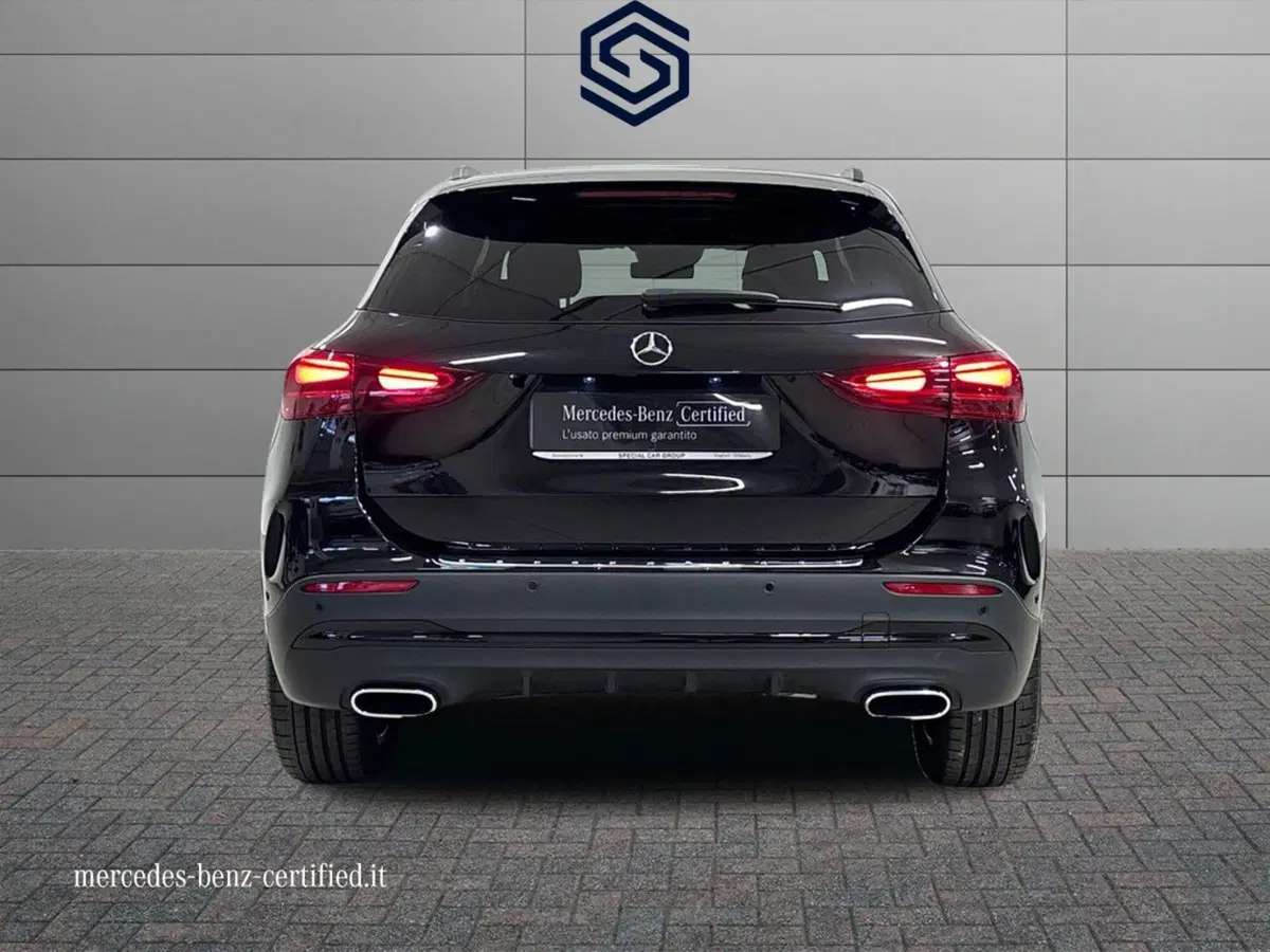 Mercedes-Benz GLA SUV usata a Cagliari (4)
