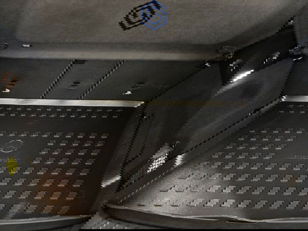 Mercedes-Benz GLA SUV usata a Cagliari (8)