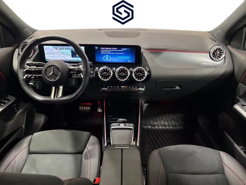 Mercedes-Benz GLA SUV usata a Cagliari (9)