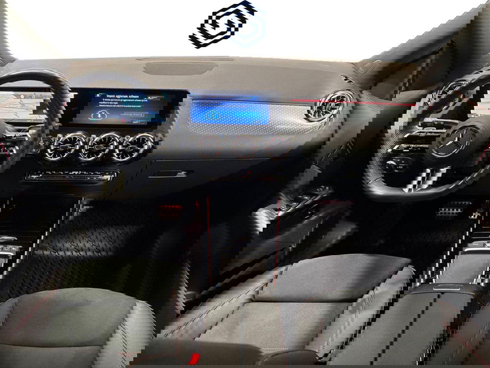 Mercedes-Benz GLA SUV usata a Cagliari (9)