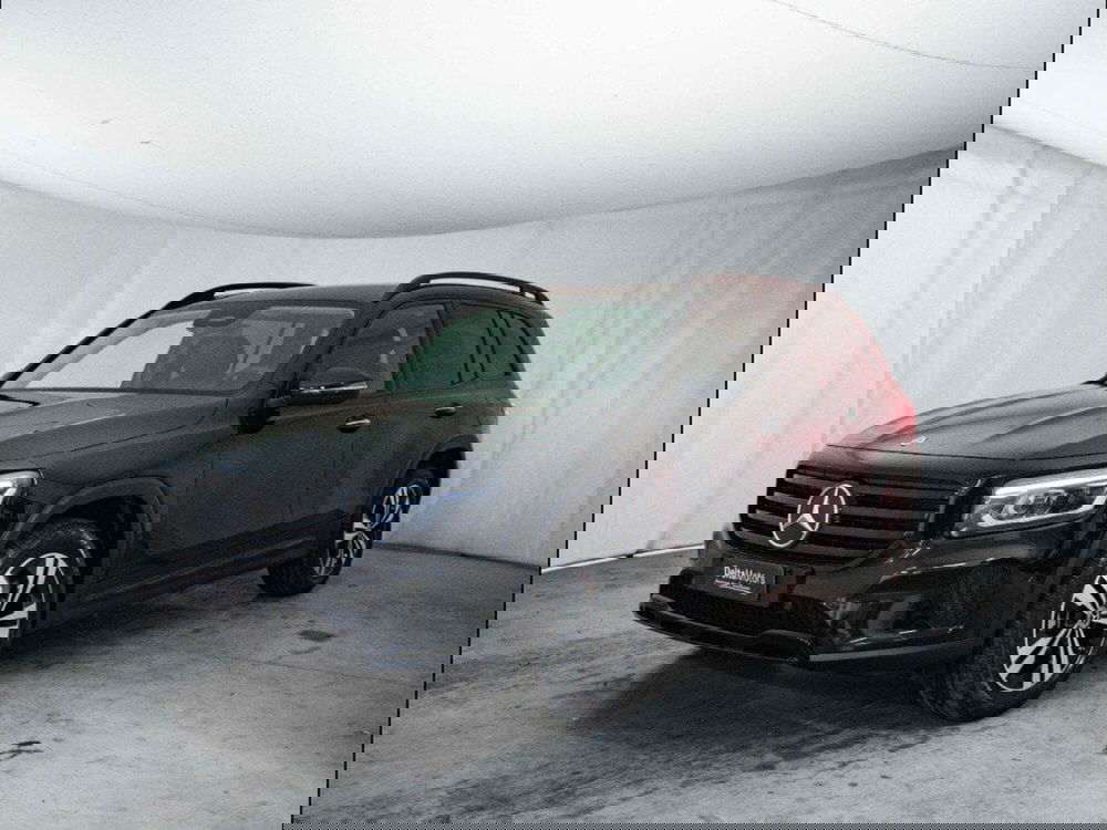 Mercedes-Benz GLB nuova a Macerata