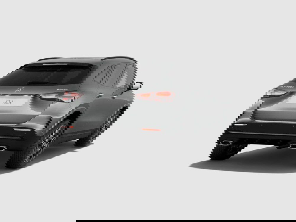 Mercedes-Benz GLA SUV nuova a Rimini (6)